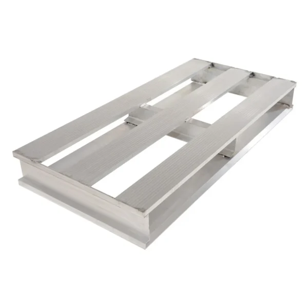 Aluminum Heavy Duty Half Pallet 24 In. x 36 In. x 6 In. 4000 Lb. Capacity Silver